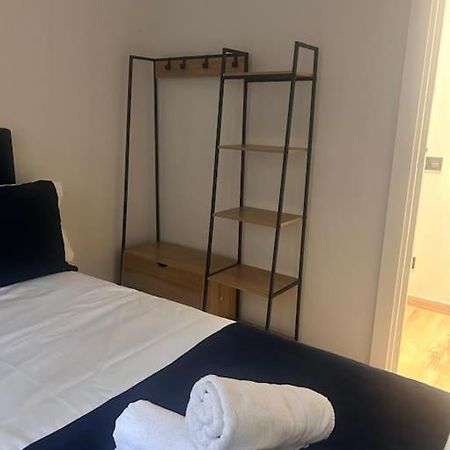 Coqueto Apartamento Cerca Del Casco Viejo Con Garaje Gratis ビルバオ エクステリア 写真